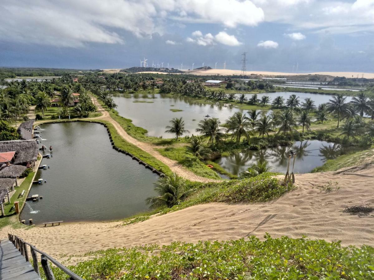 Chale Subindo As Dunas Hotel Аракати Екстериор снимка